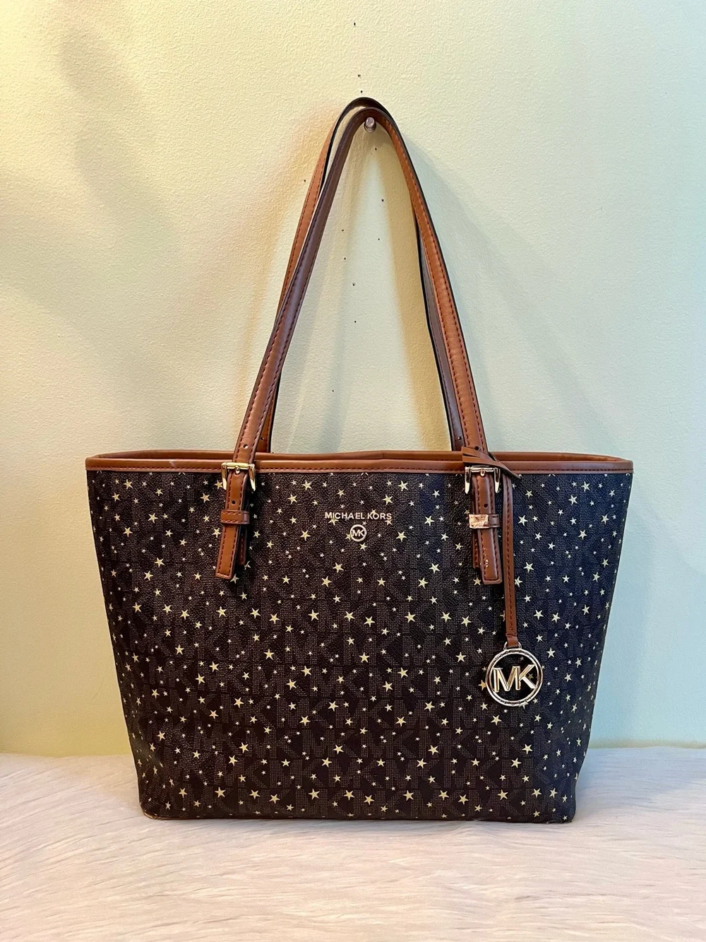 Michael Kors Jet Set Charm Gold Star Tote